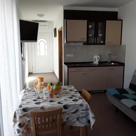 Apartmani M. Ilesh *