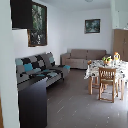 Apartmani M. Ilesh Apartment Zaton (Zadar)
