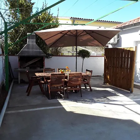 아파트 M. Ilesh 자톤